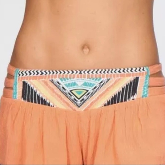 Rip curl sun warrior rust colored flow shorts size small. - Picture 2 of 5